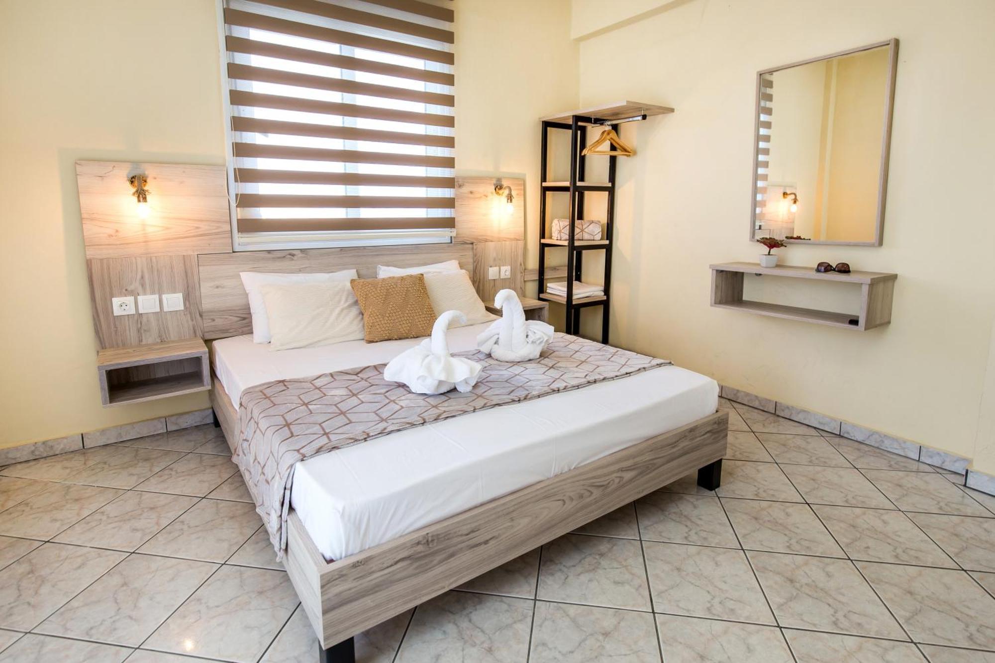 Ianos Apartments Potos Luaran gambar