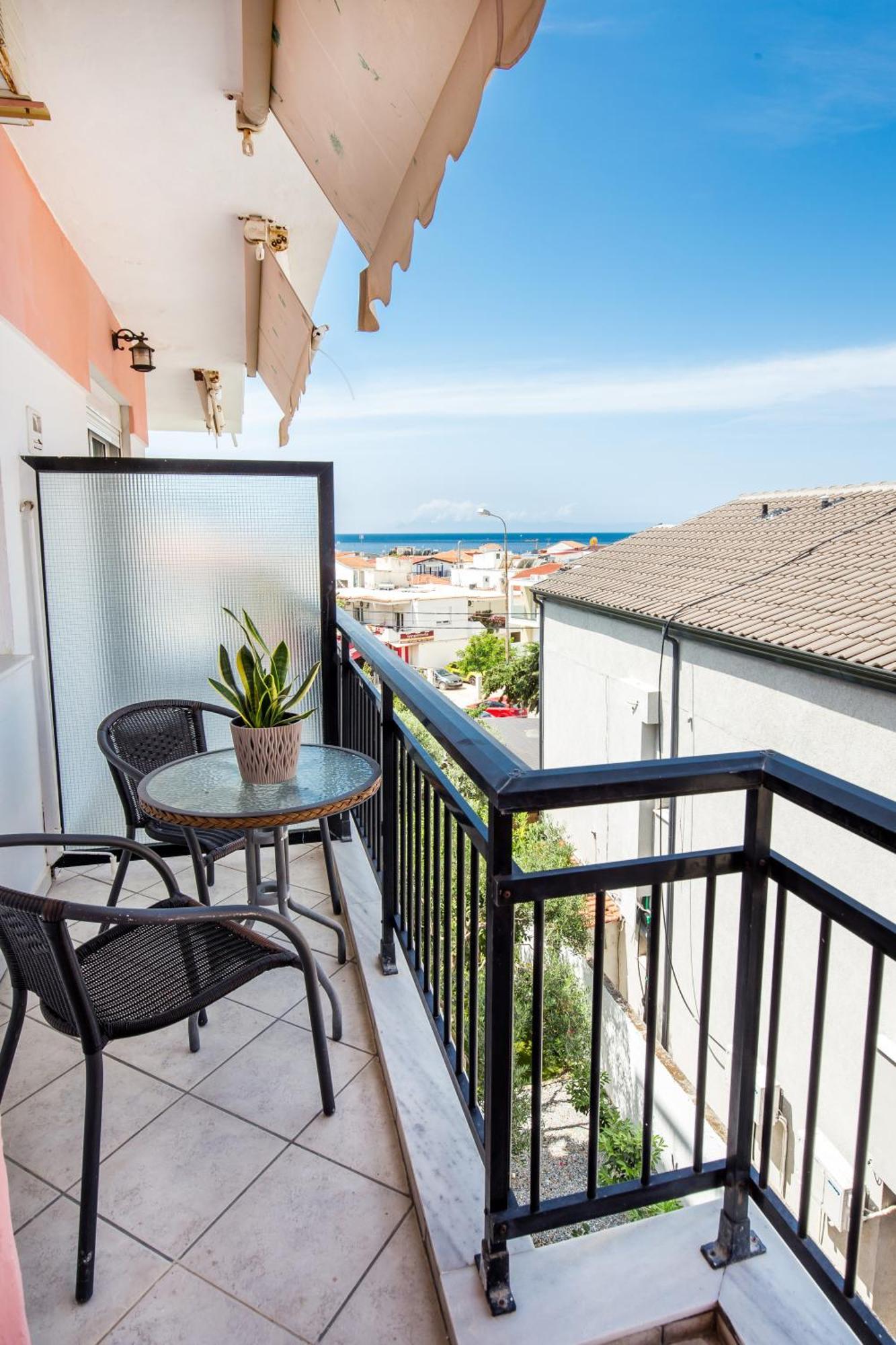 Ianos Apartments Potos Luaran gambar